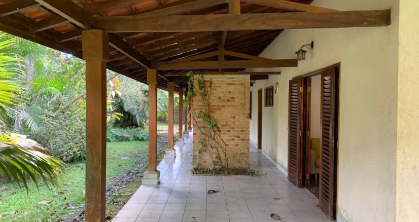 CASA DE FAZENDA A 50 METROS DA PRAIA