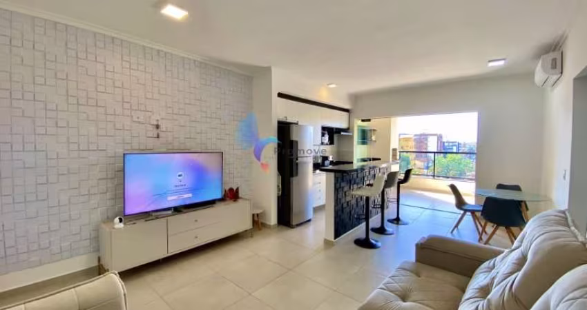 Imagine acordar com o nascer do sol, apreciar a vista deslumbrante da baía do Itagua e desfrutar de um apartamento que une praticidade e beleza.