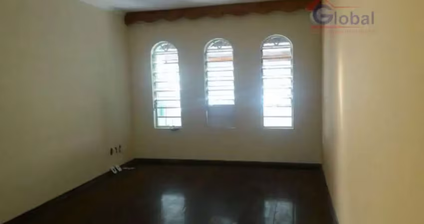 Casa com 3 quartos para alugar no Jardim Pilar, Santo André 