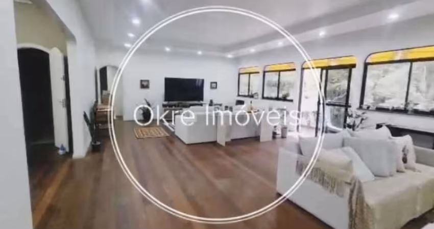 Apartamento com 5 quartos à venda na Rua Itacuruçá, Tijuca, Rio de Janeiro