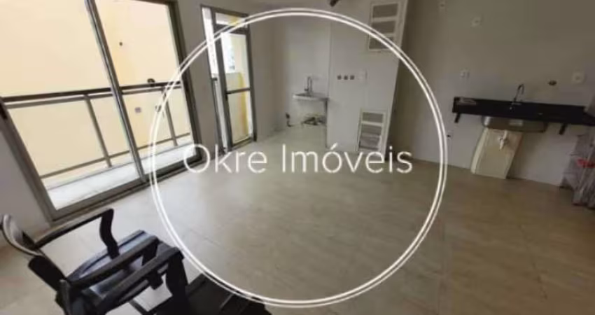 Apartamento com 1 quarto à venda na Rua do Resende, Centro, Rio de Janeiro