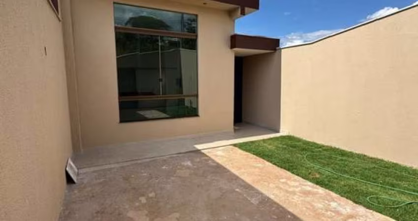 Casa com 3 quartos à venda no Novo Centro, Santa Luzia 