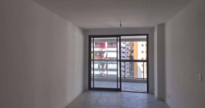apartamento de 4 quartos, 2 suítes, alto luxo, varanda gourmet, 2 vagas, Lazer completo.