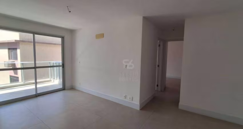 Apartamento de 2 quartos em Icaraí, prédio novo, lazer completo, vazio, andar alto, 1 vaga.