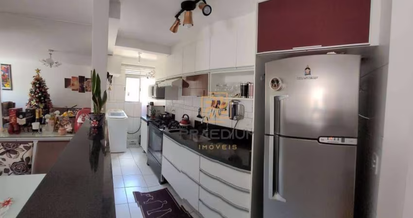Apartamento com 3 dormitórios à venda, 59 m² por R$ 320.000 - Pinheirinho - Curitiba/PR