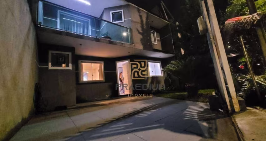 Sobrado com 3 dormitórios à venda, 197 m² por R$ 580.000,00 - Alto Tarumã - Pinhais/PR