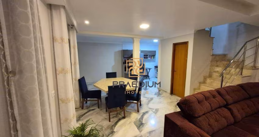 Sobrado com 3 dormitórios à venda, 140 m² por R$ 590.000,00 - Sítio Cercado - Curitiba/PR