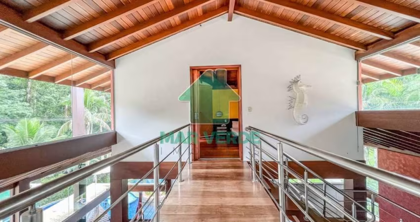 Imóvel alto padrão 700 m² com 6 dormitórios em condomínio fechado