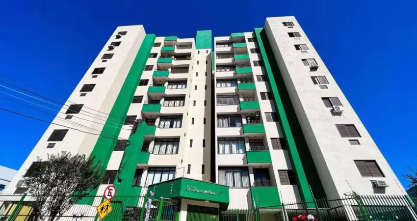 Apartamento amplo centro 4 dormitóiros em excelnete localização