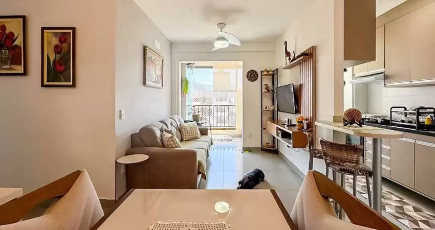 Apto completo andar alto 2 dorm com suíte mobiliado martim de sá