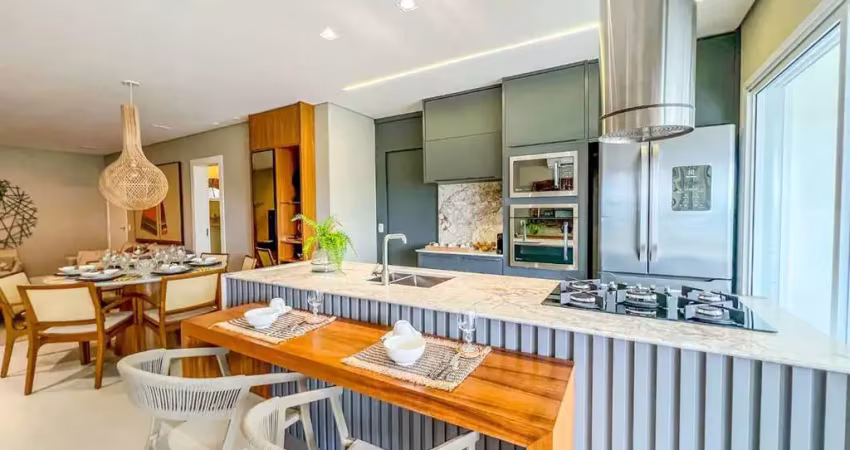 Apartamento de alto padrão com vista privilegiada para o mar no indaia