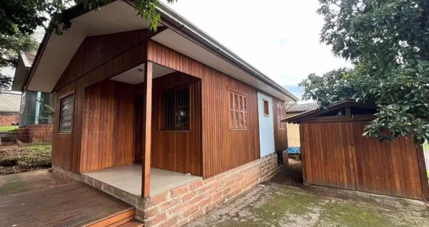 Casa com 3 dormitórios para alugar, 55 m² por R$ 1.470,00/mês - Petrópolis - Novo Hamburgo/RS