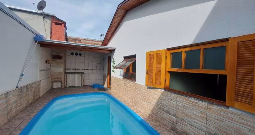 Casa com Piscina e 2 dormitórios, 100 m² - venda por R$ 280.000 ou aluguel por R$ 2.575/mês - São José - Novo Hamburgo/RS