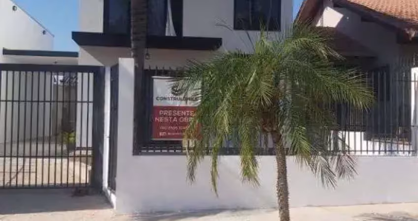 Casa com 3 dormitórios para alugar, 164 m² por R$ 5.435/mês - Canudos - Novo Hamburgo/RS