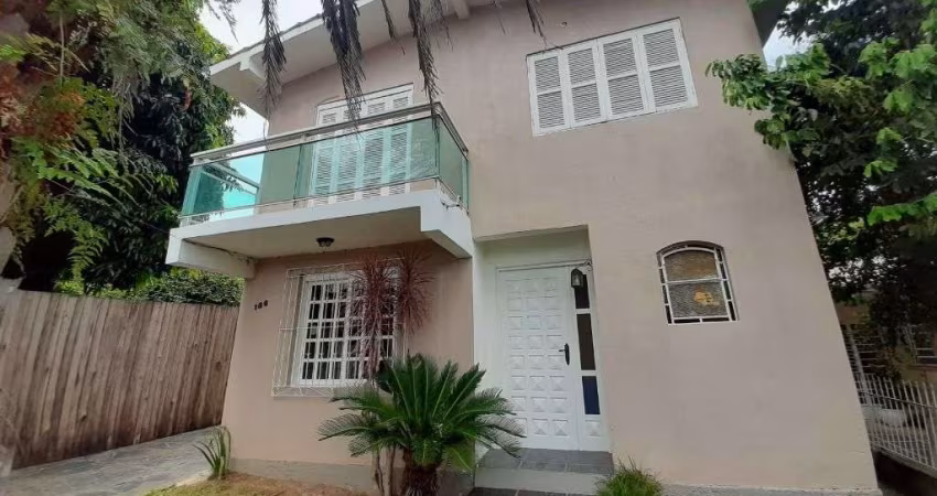 Área com 704m² com duas casas por R$ 1.050.000 - Pátria Nova - Novo Hamburgo/RS