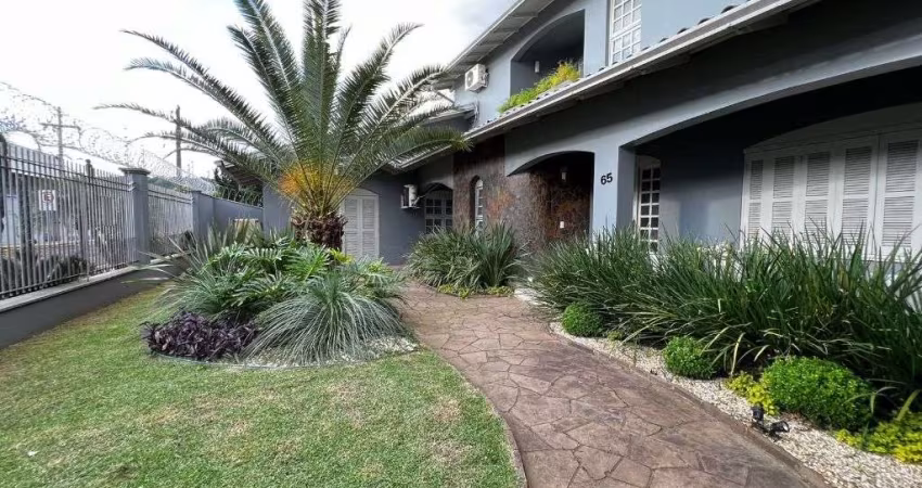 Casa com 4 dormitórios à venda, 251 m² por R$ 3.200.000,00 - Centro - Estância Velha/RS