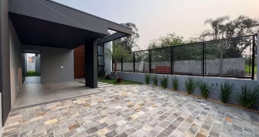 Casa com 3 dormitórios à venda, 111 m² por R$ 680.000 - Centro - Estância Velha/RS