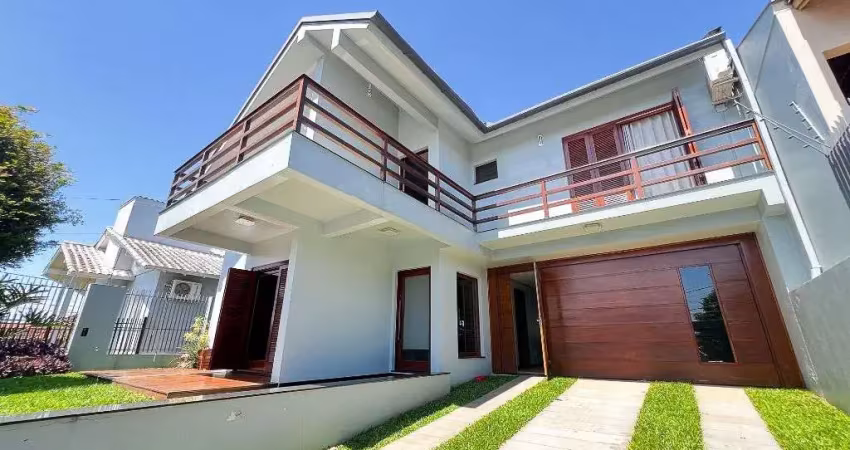 Casa com 3 dormitórios à venda, 245 m² por R$ 1.580.000,00 - Bela Vista - Estância Velha/RS
