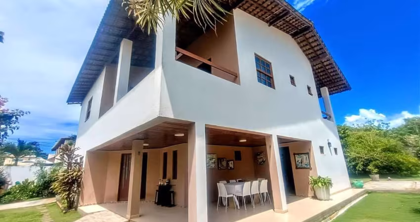 Casa em Condominio na Praia do Flamengo Frente Mar em Salvador: Condomínio com Luxo e Praticidade!