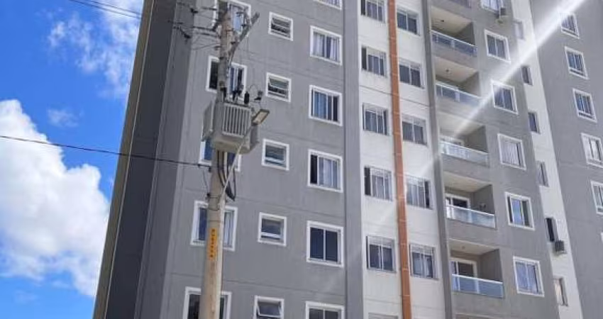 Apartamento 2/4 com suíte no Cd. Mirante do Iguatemi
