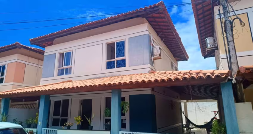 Oportunidade Locação Stella Maris Salvador-Ba: Casa no Condomínio Vivendas da Praia 4/4, 2 suites.