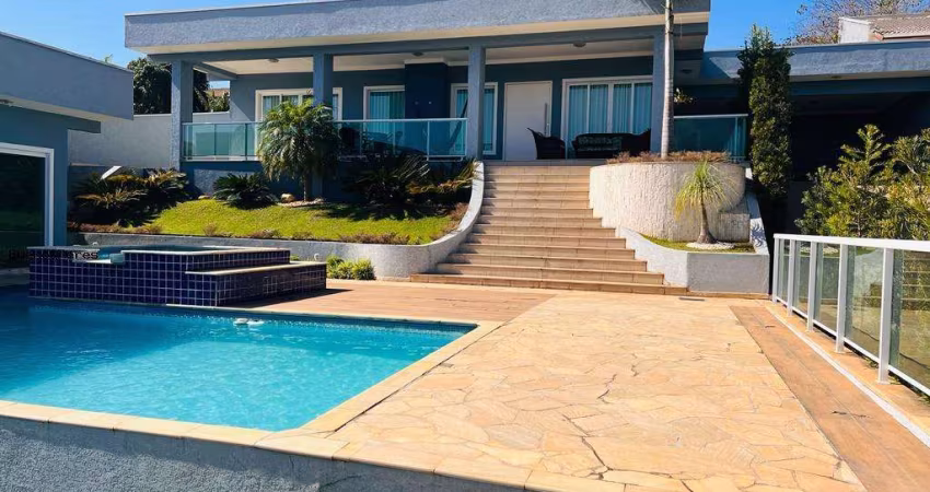 Casa para Venda em Bom Jesus dos Perdões, Country Felix, 3 dormitórios, 3 suítes, 4 banheiros, 6 vagas