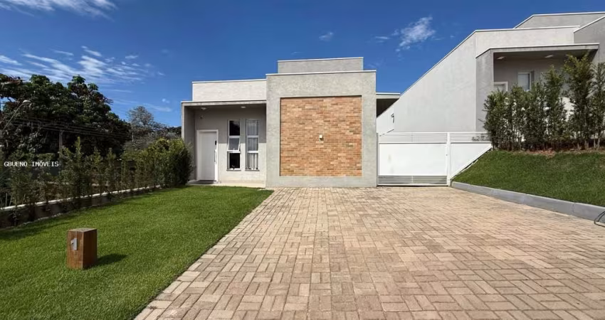 Casa em Condomínio para Venda em Atibaia, Jardim Estância Brasil, 3 dormitórios, 1 suíte, 2 banheiros, 2 vagas