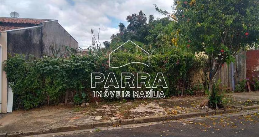 VENDE-SE TERRENO NO PALMITAL - MARILIA/SP