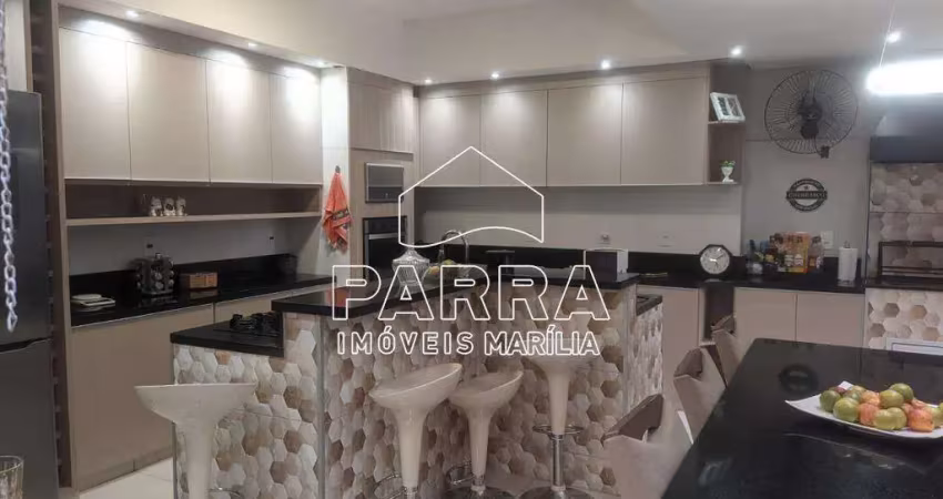 VENDE-SE RESIDÊNCIA NO PALMITAL - MARILIA/SP