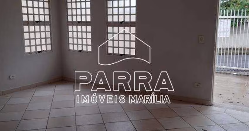VENDE-SE RESIDÊNCIA NO ALTO CAFEZAL - MARILIA/SP
