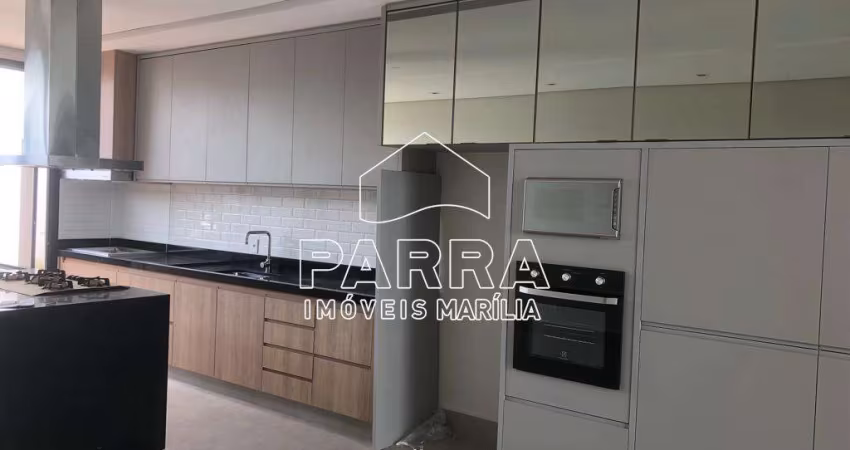 VENDE-SE RESIDÊNCIA NO COND. JARDINS DE RENOIR  - MARILIA/SP