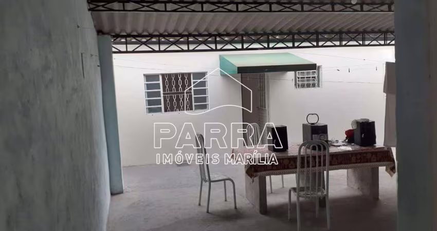 VENDE-SE RESIDÊNCIA NO NÚCLEO HABITACIONAL NOVA MARÍLIA - MARILIA/SP