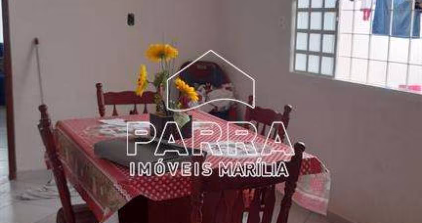 VENDE-SE RESIDÊNCIA NO ALTO CAFEZAL - MARILIA/SP