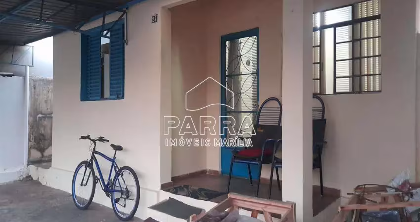Casa com 3 quartos à venda na Chácara Eliana, Marília 