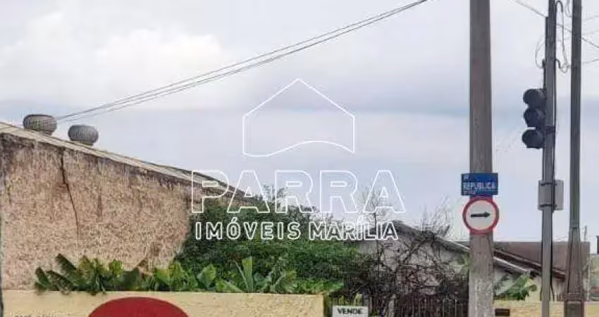 Vende-se terreno no núcleo habitacional castelo branco - marilia/sp