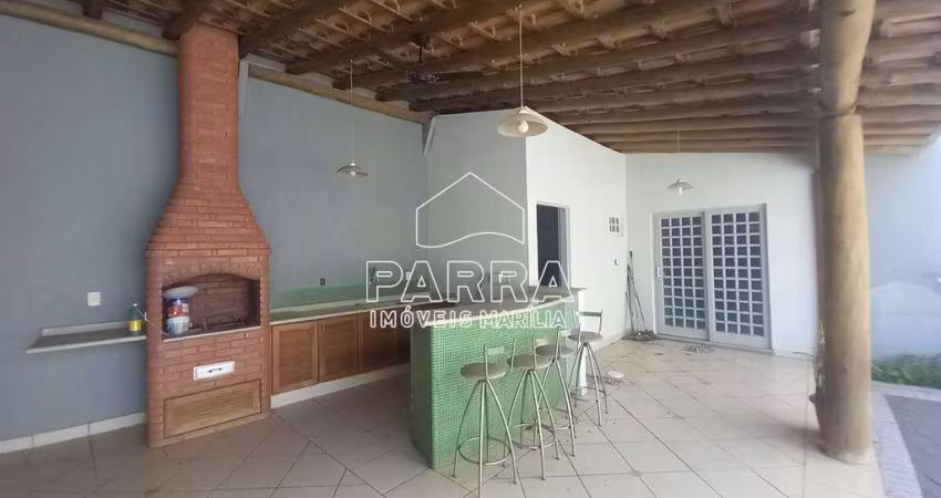VENDE-SE RESIDÊNCIA NO SEN.SALGADO FILHO - MARILIA/SP