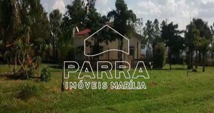 Vende-se chácara no cond. terras da boa vista - marilia/sp