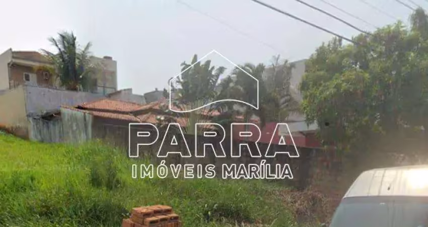 Terreno à venda no Jardim Riviera, Marília 