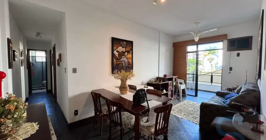 Compre Apartamento com 2 Dormitórios, 1 Suite, 1 Vaga e com 114M² em Algodoal. Imóvel Residencial em Cabo Frio/RJ