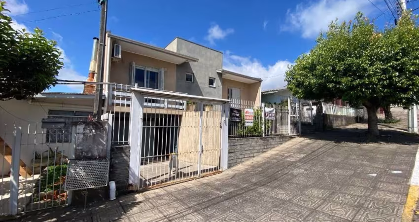Casa com 3 quartos à venda na Wilson Tartarotti, 273, Primeiro de Maio, Farroupilha