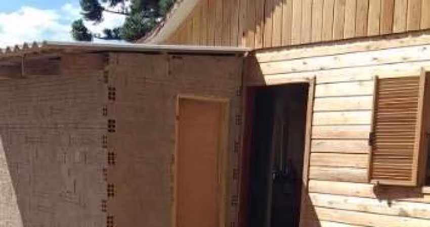 Chácara / sítio com 2 quartos à venda na Linha Distrito Santa Luiza, 0001, Zona Rural, Carlos Barbosa