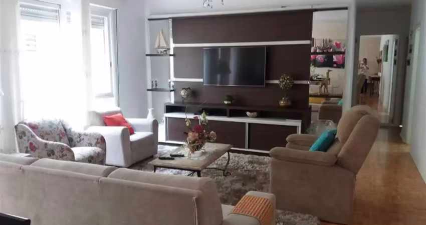 Apartamento mobiliado no bairro são pelegrino com 126m² de área privat