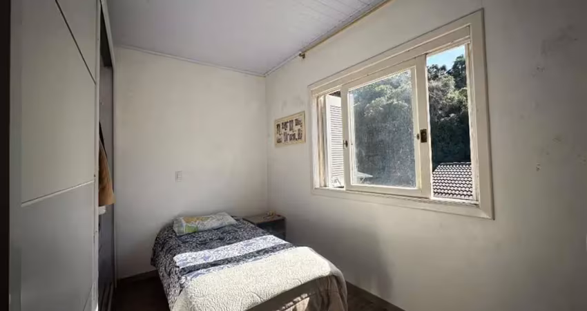 Casa no bairro nova vicenza em farroupilha rs.
 o imóvel conta co