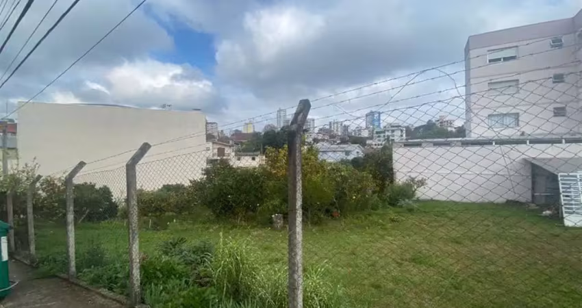 Terreno à venda no Pio X, Caxias do Sul 