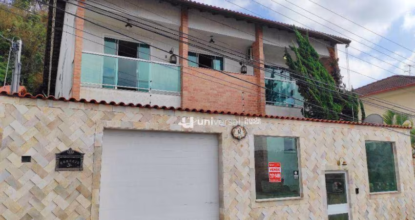 Casa com 4 quartos à venda, 246 m² de R$ 1.190 por R$980.000 - Bom Clima - Juiz de Fora/MG
