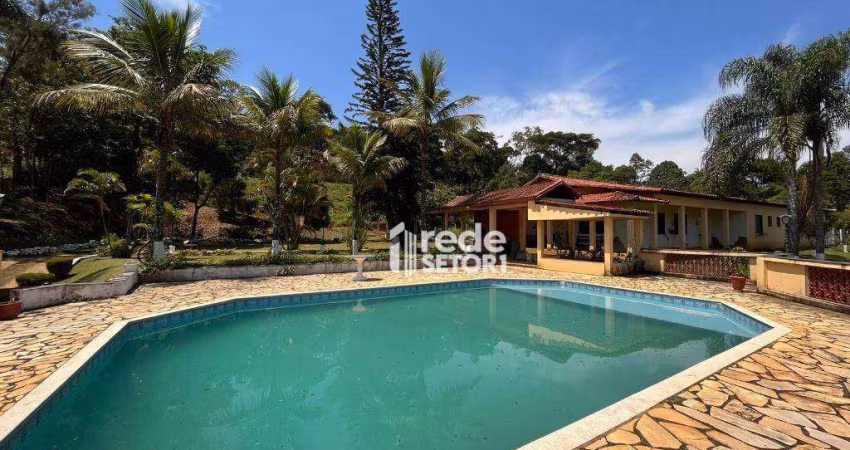 Casa com 6 quartos à venda, 508 m² por R$ 2.000.000 - Chácaras Passos Del Rey - Juiz de Fora/MG