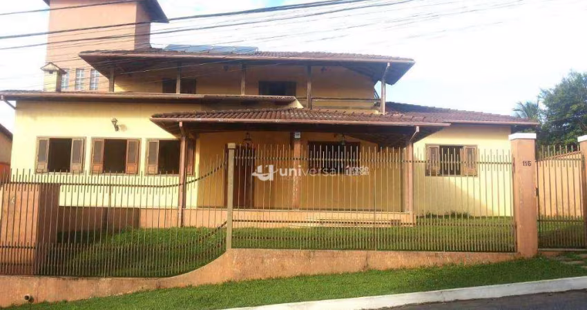 Casa com 4 quartos à venda, 612 m² por R$ 1.590.000 - Portal da Torre - Juiz de Fora/MG