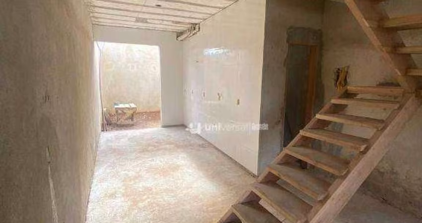 Casa com 2 quartos à venda, 80 m² por R$ 449.000 - São Pedro - Juiz de Fora/MG
