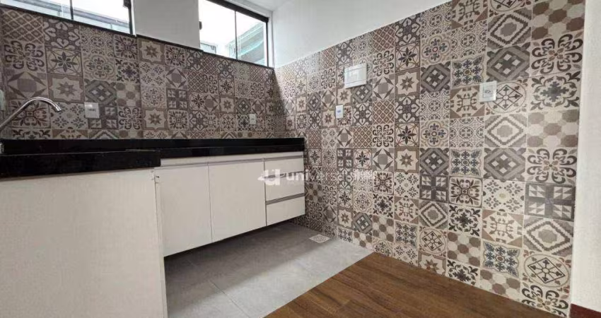 Apartamento com 1 quarto para alugar, 42 m² por R$ 1.300