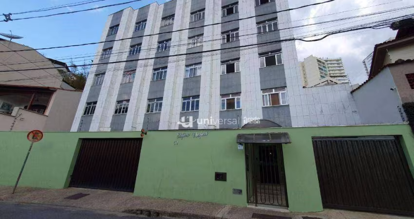 Apartamento Garden com 2 quartos para alugar, 80 m² por R$ 1.300,00/mês - Granbery - Juiz de Fora/MG
